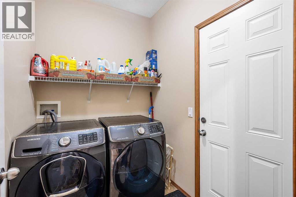 213 Hawkmere Close, Chestermere, Alberta  T1X 0C1 - Photo 19 - A2249035