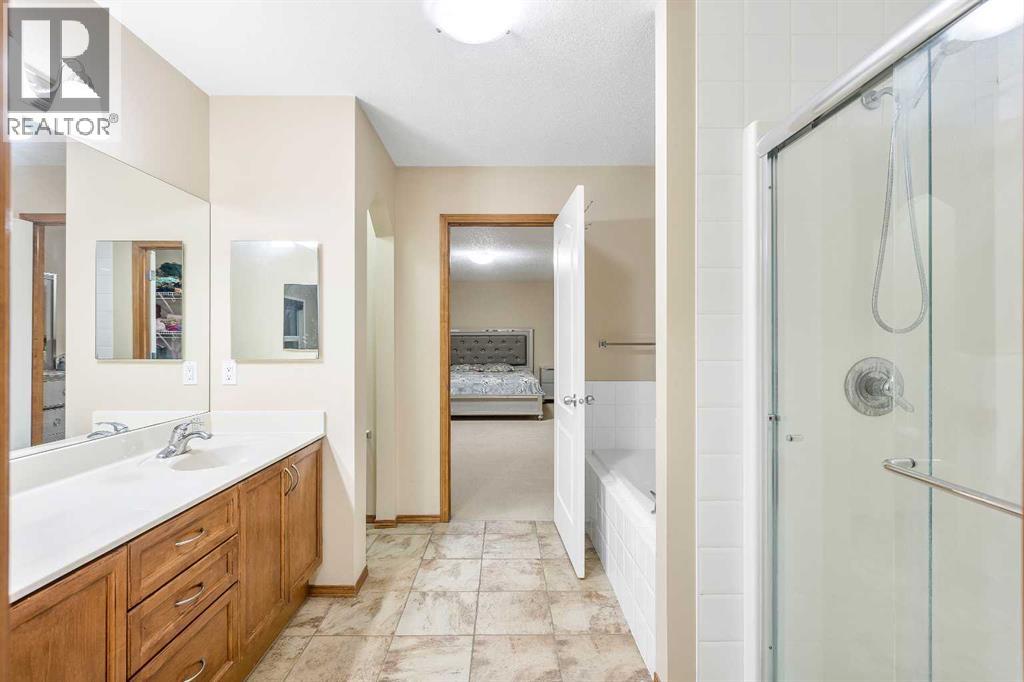 213 Hawkmere Close, Chestermere, Alberta  T1X 0C1 - Photo 31 - A2249035