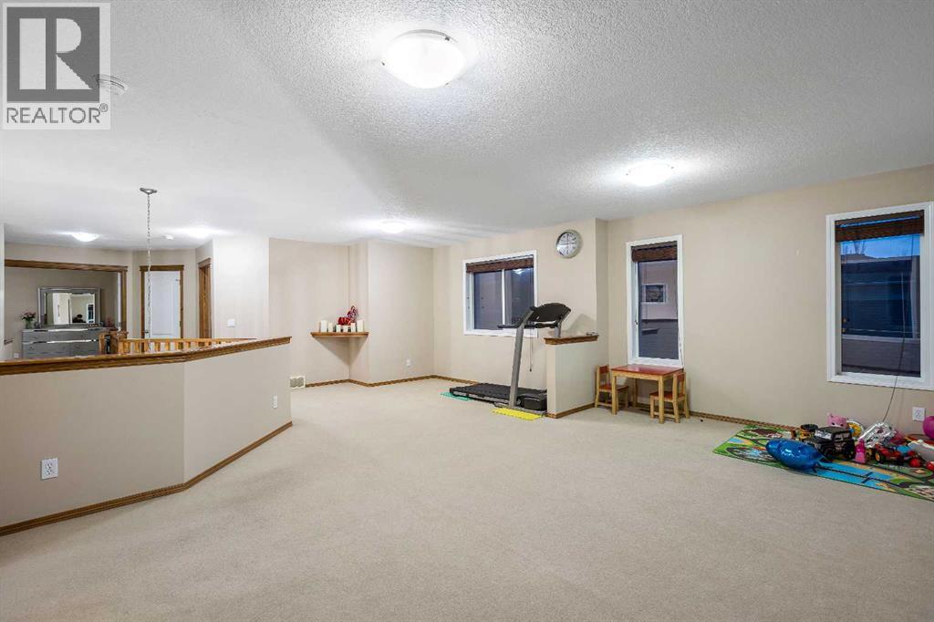 213 Hawkmere Close, Chestermere, Alberta  T1X 0C1 - Photo 20 - A2249035