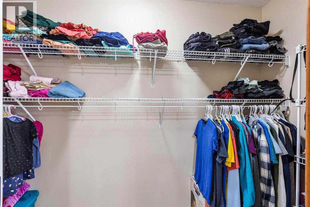 213 Hawkmere Close, Chestermere, Alberta  T1X 0C1 - Photo 33 - A2249035