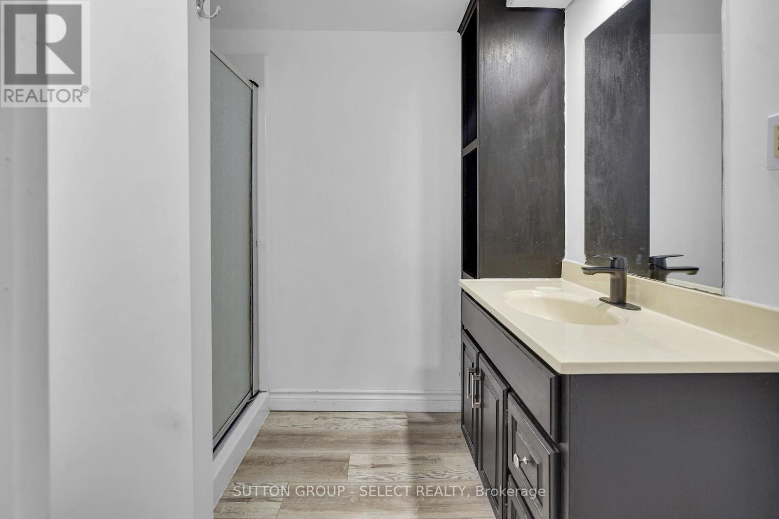 346 Stephen Street, London South, Ontario  N6K 2N3 - Photo 31 - X12482038