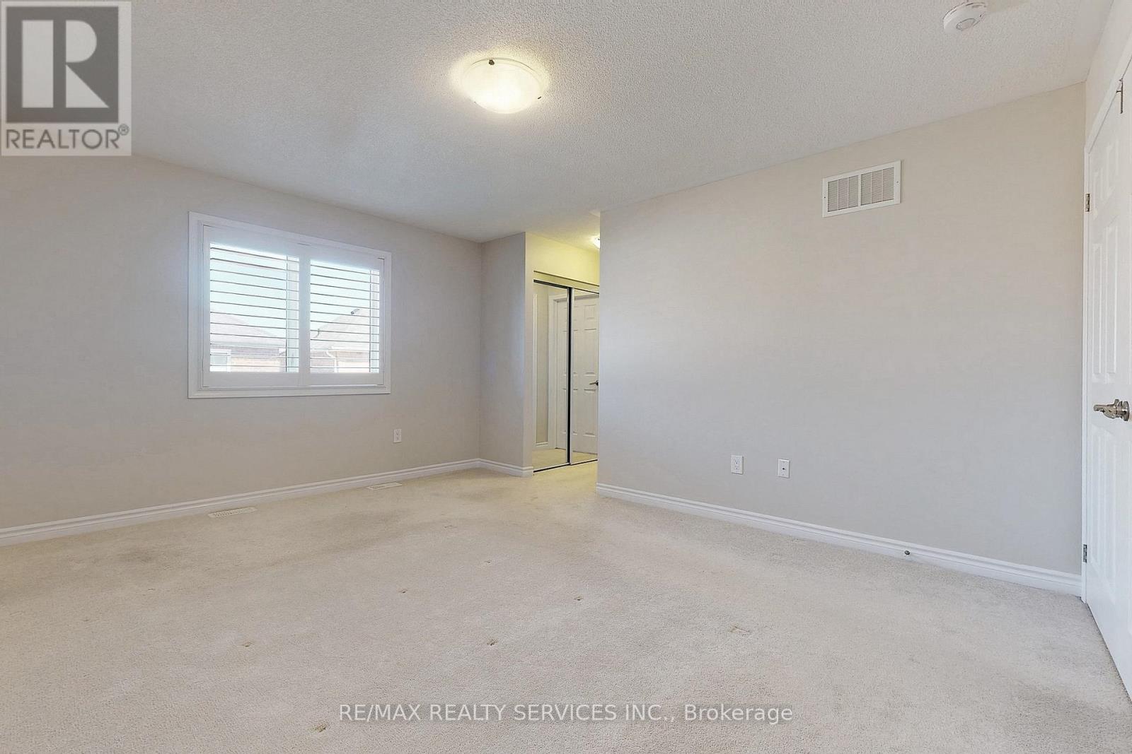 Upper - 31 Leadenhall Road, Brampton (Northwest Brampton), Ontario  L7A 4G4 - Photo 24 - W12482002
