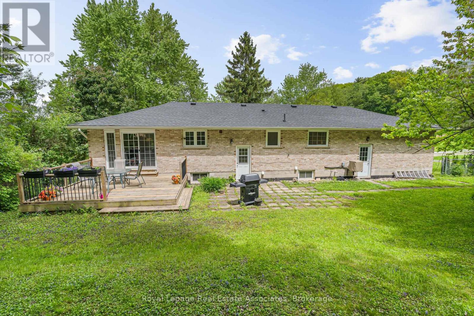 112 Park Street E, Halton Hills, Ontario  L7G 2V4 - Photo 35 - W12482019