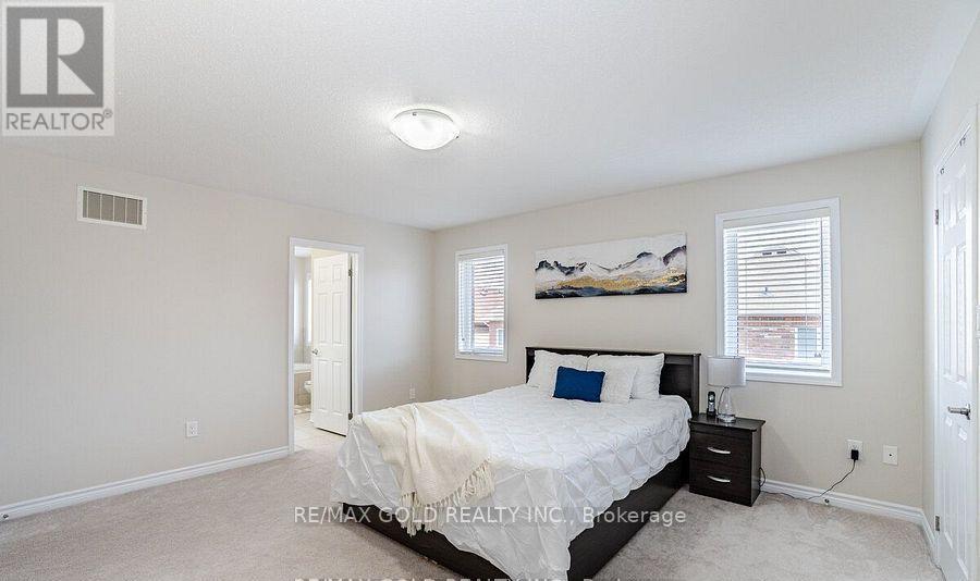 47 Stedford Crescent, Brampton (Northwest Brampton), Ontario  L7A 4P5 - Photo 13 - W12482021