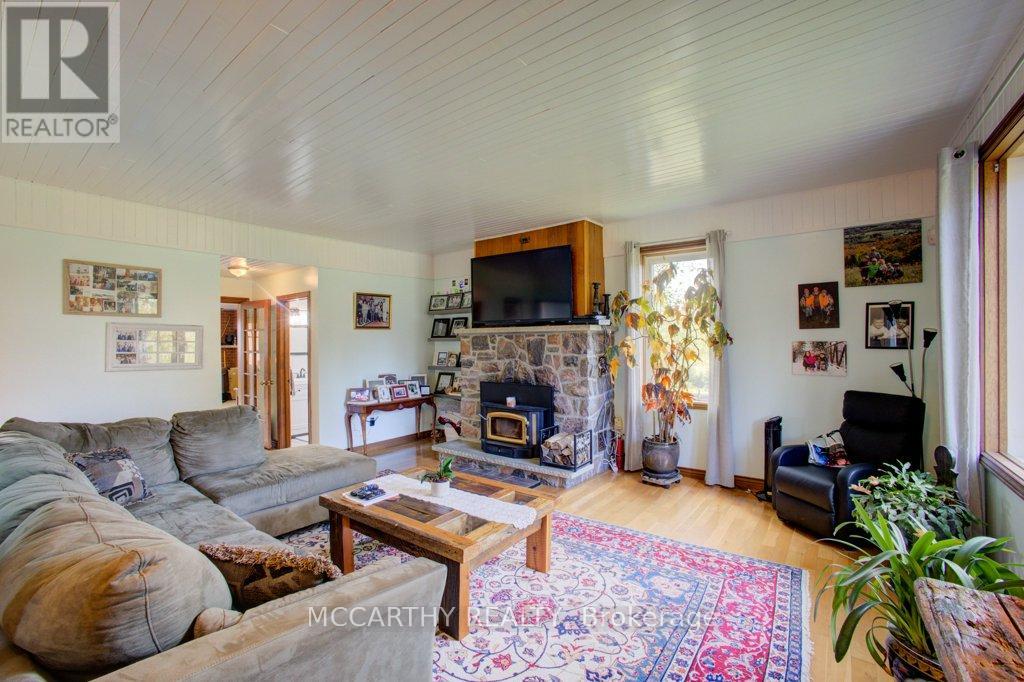 713630 Durham Road B, Grey Highlands, Ontario  N0C 1K0 - Photo 7 - X12482016