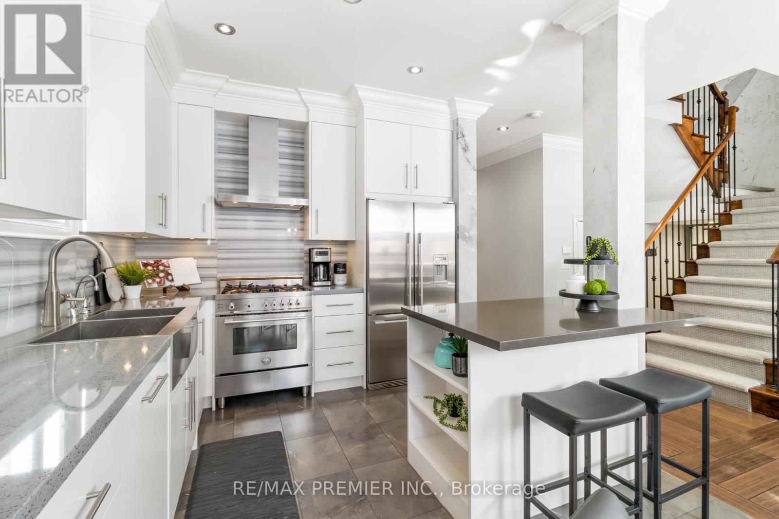 17 Angelico Avenue, Vaughan (Vellore Village), Ontario  L4H 3L3 - Photo 13 - N12479911