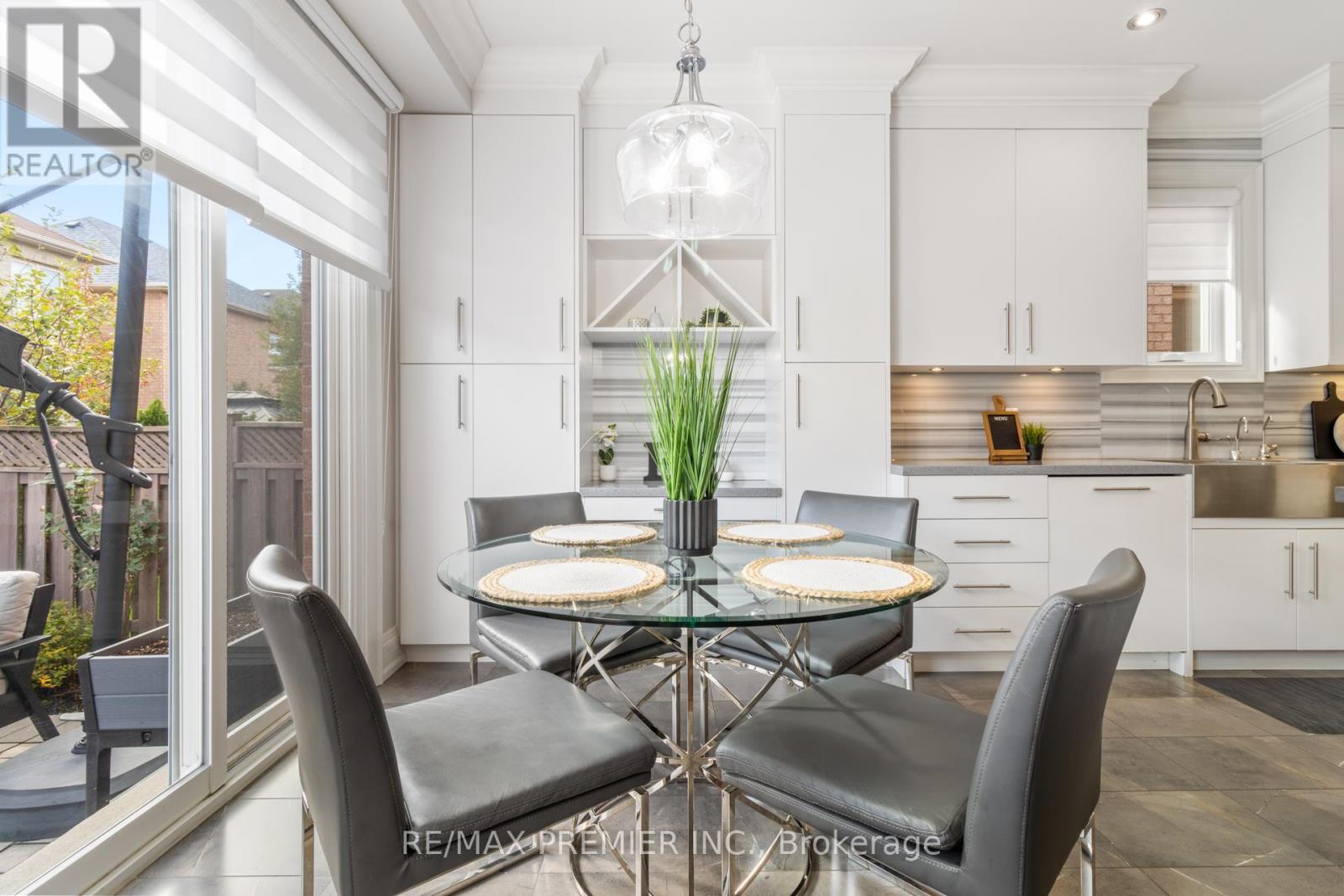 17 Angelico Avenue, Vaughan (Vellore Village), Ontario  L4H 3L3 - Photo 17 - N12479911