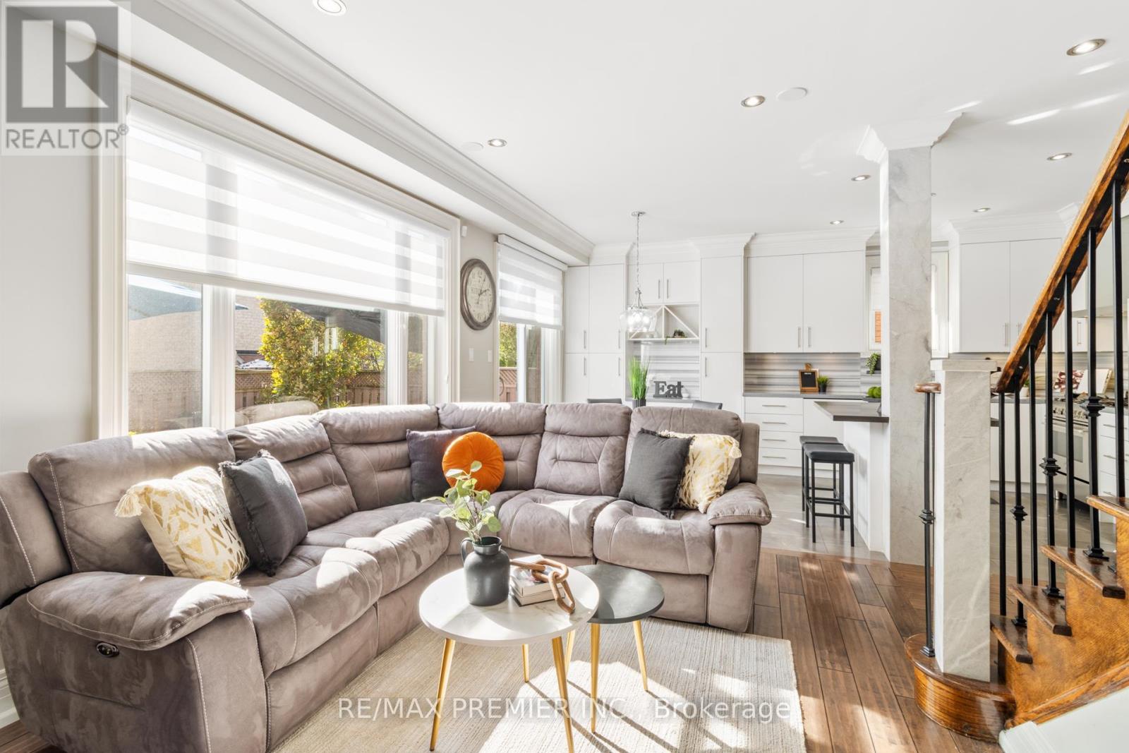 17 Angelico Avenue, Vaughan (Vellore Village), Ontario  L4H 3L3 - Photo 21 - N12479911
