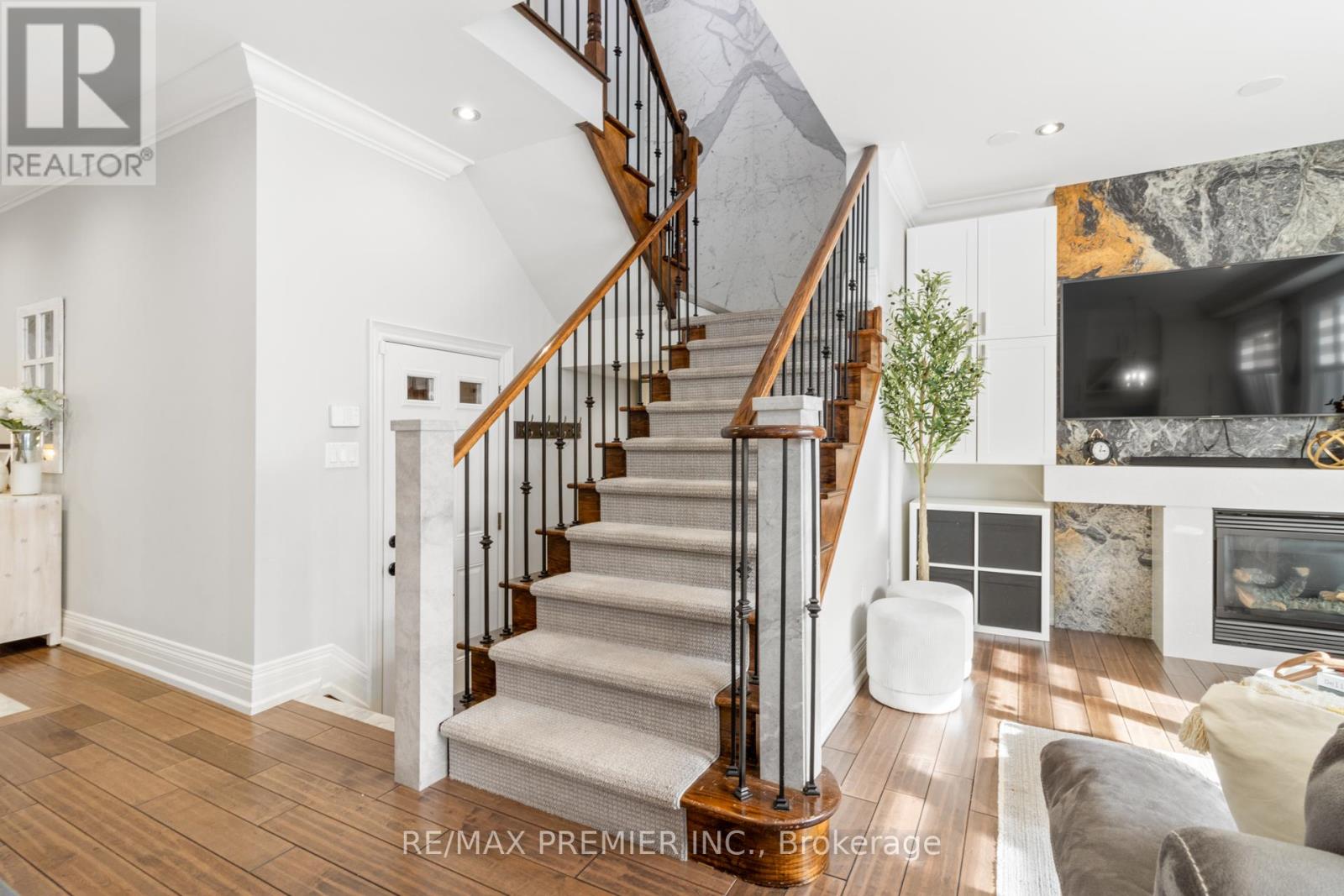 17 Angelico Avenue, Vaughan (Vellore Village), Ontario  L4H 3L3 - Photo 23 - N12479911