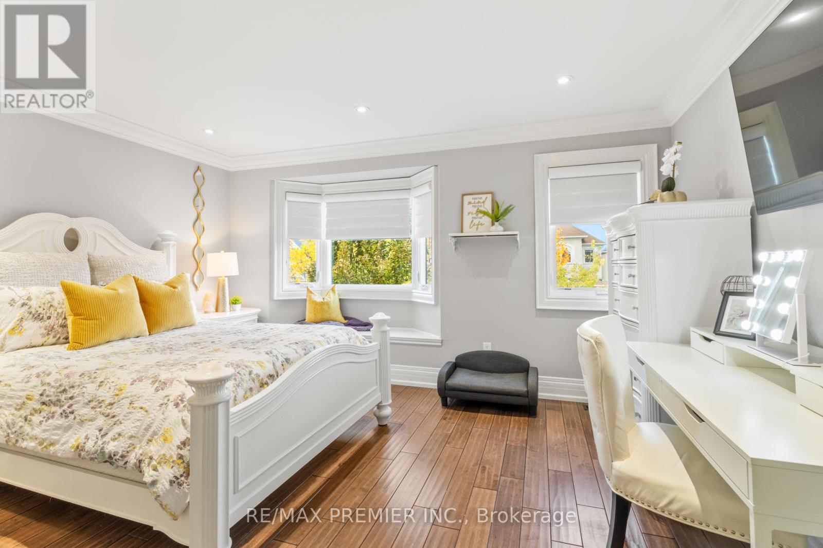 17 Angelico Avenue, Vaughan (Vellore Village), Ontario  L4H 3L3 - Photo 28 - N12479911