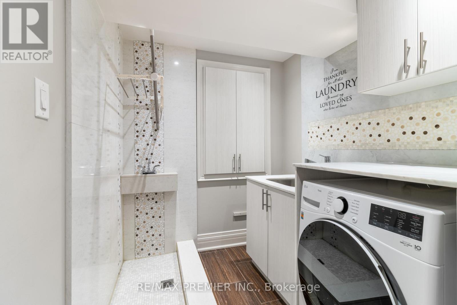 17 Angelico Avenue, Vaughan (Vellore Village), Ontario  L4H 3L3 - Photo 40 - N12479911