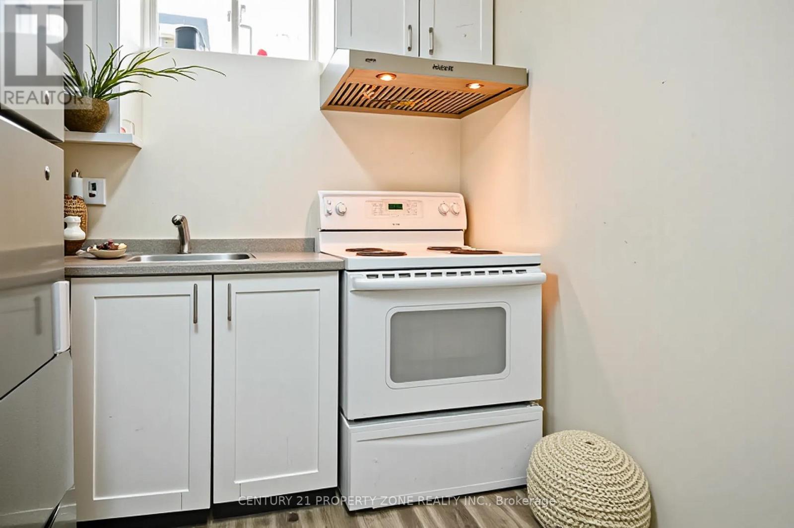 423 Old Newbury Lane, Cambridge, Ontario  N3H 5N9 - Photo 20 - X12481209