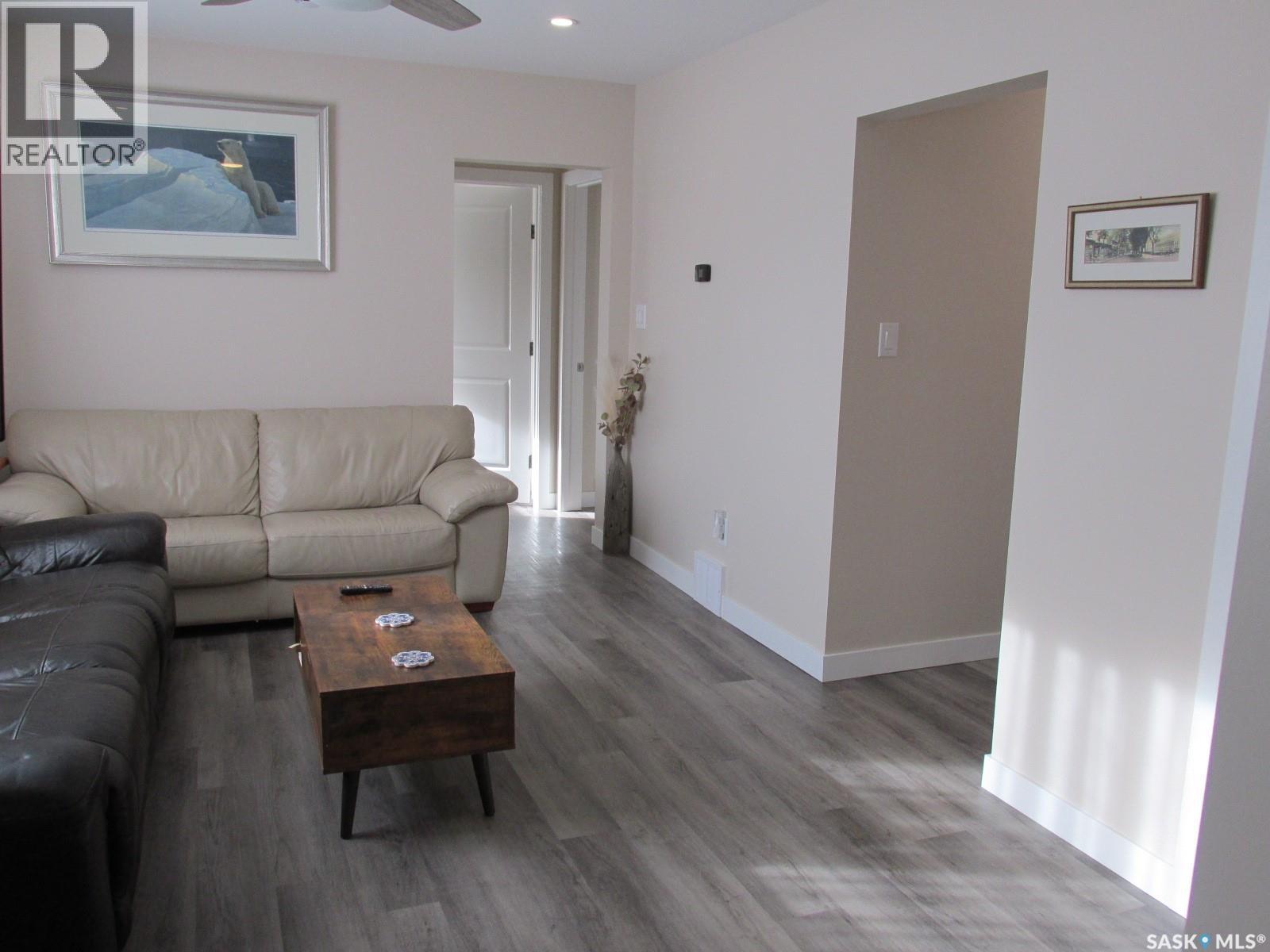 302 Rustad Avenue, White Fox, Saskatchewan  S0J 3B0 - Photo 24 - SK021743