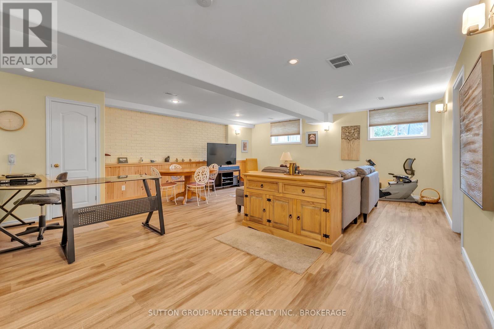 133 Ellesmeer Avenue, Kingston, Ontario  K7P 3H9 - Photo 32 - X12473686