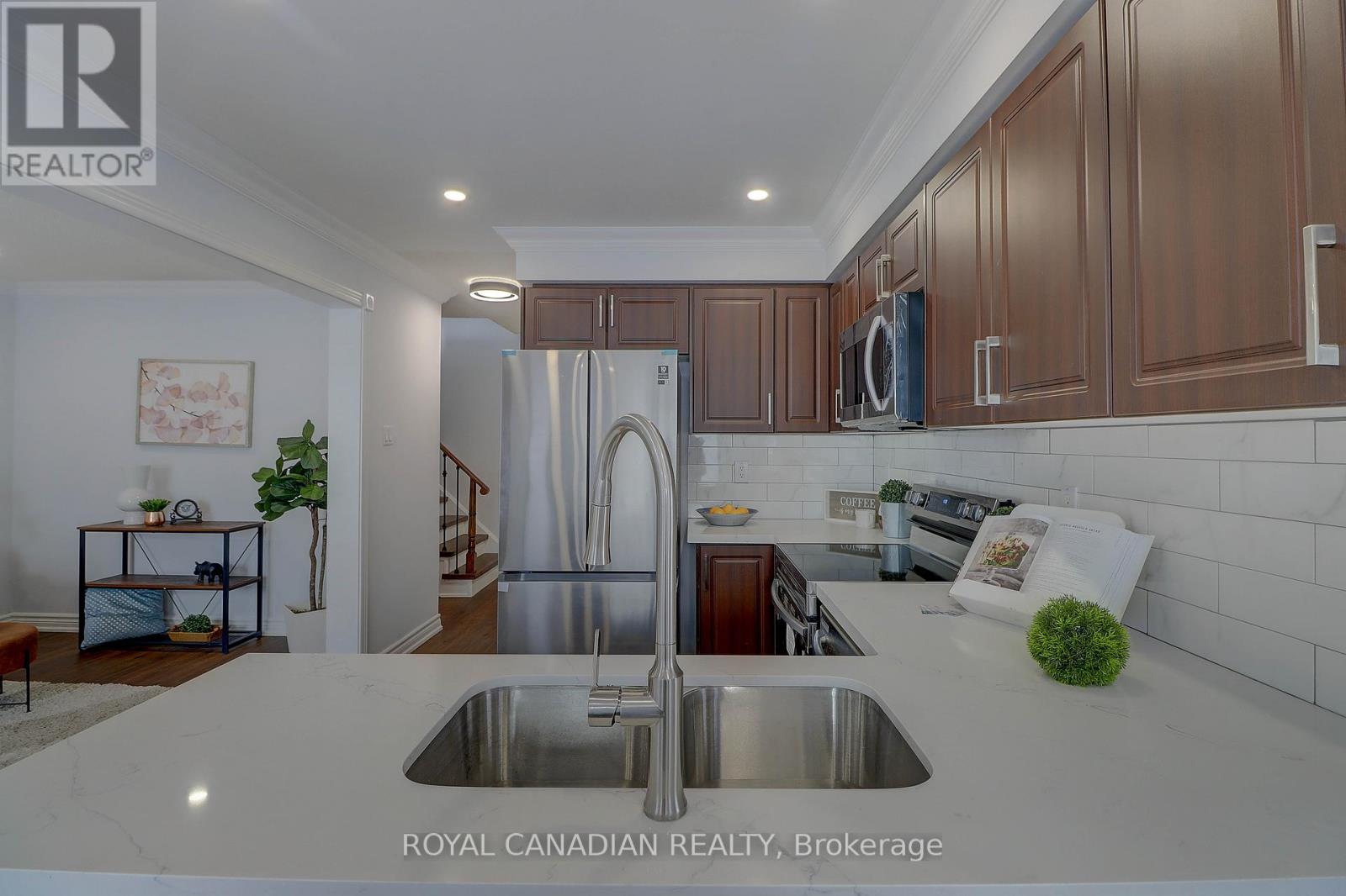 40 Doncaster Crescent, Clarington, Ontario  L1B 1E7 - Photo 10 - E12482062