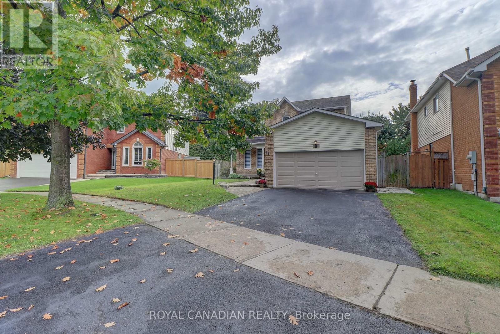 40 Doncaster Crescent, Clarington, Ontario  L1B 1E7 - Photo 3 - E12482062