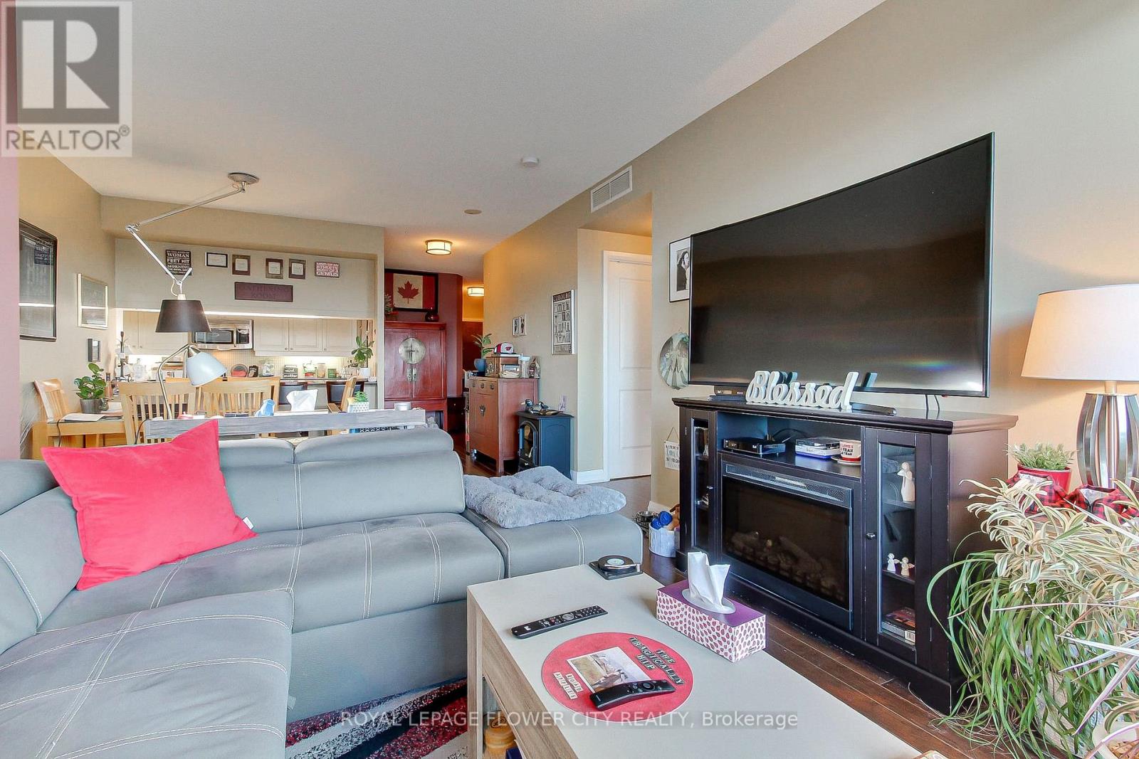 414 - 1055 Southdown Road, Mississauga (Clarkson), Ontario  L5J 0A3 - Photo 21 - W12463238