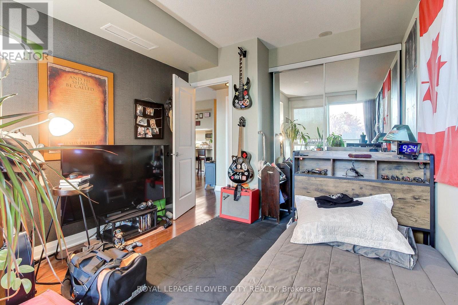 414 - 1055 Southdown Road, Mississauga (Clarkson), Ontario  L5J 0A3 - Photo 31 - W12463238