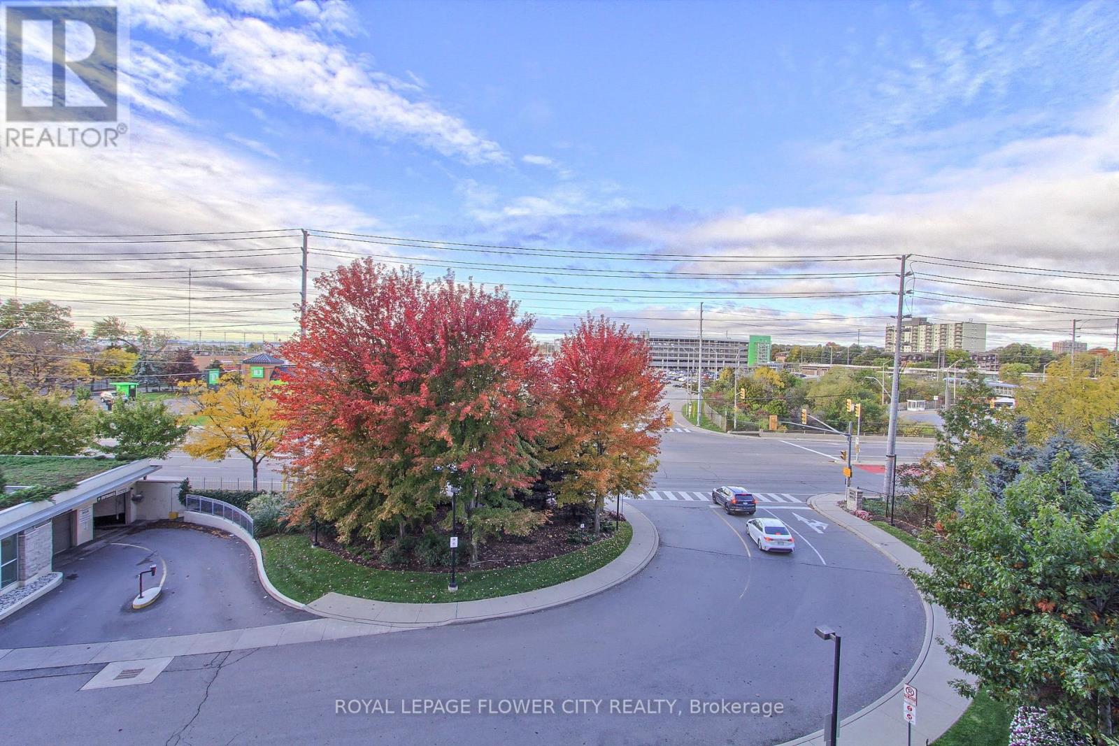 414 - 1055 Southdown Road, Mississauga (Clarkson), Ontario  L5J 0A3 - Photo 37 - W12463238