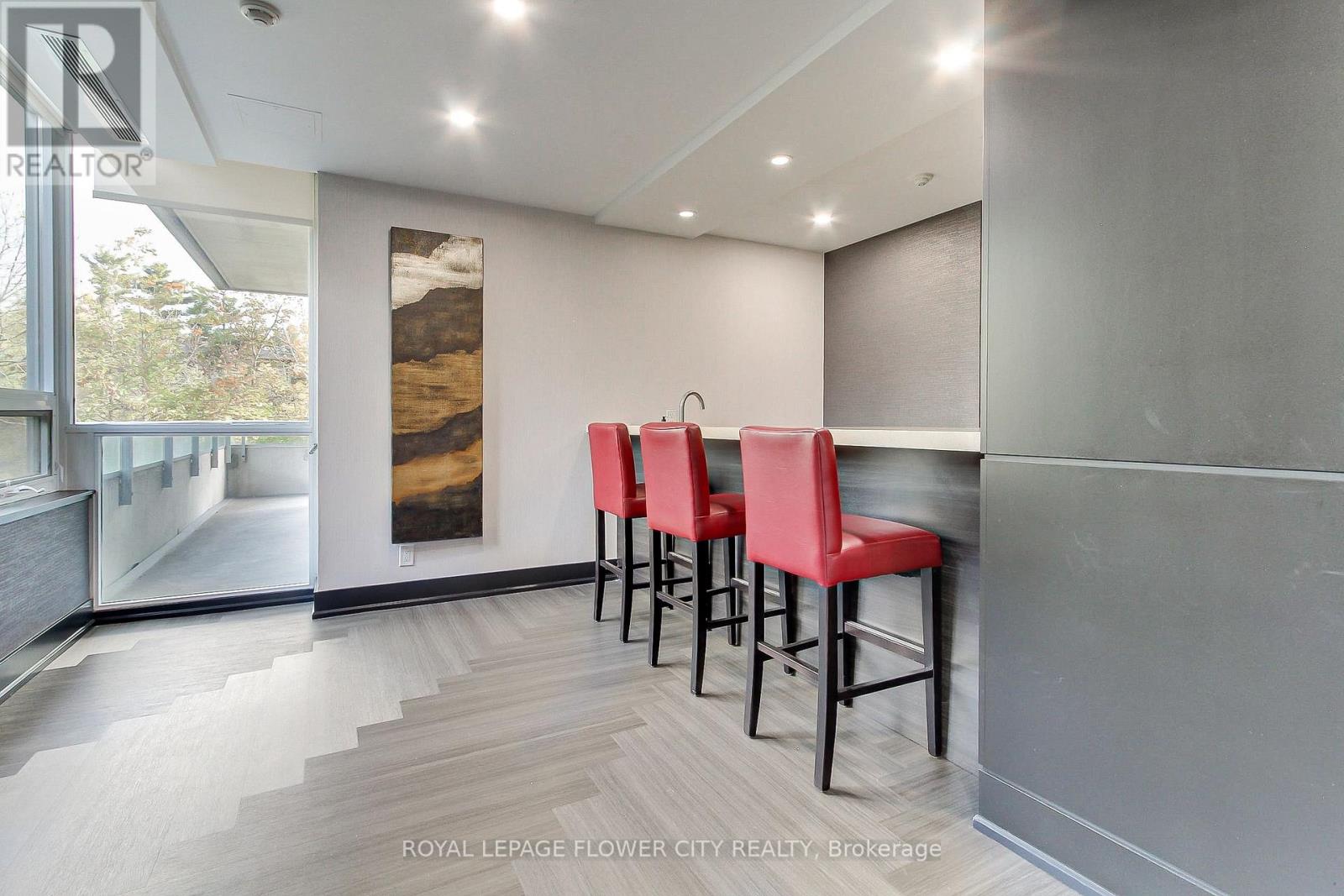 414 - 1055 Southdown Road, Mississauga (Clarkson), Ontario  L5J 0A3 - Photo 41 - W12463238