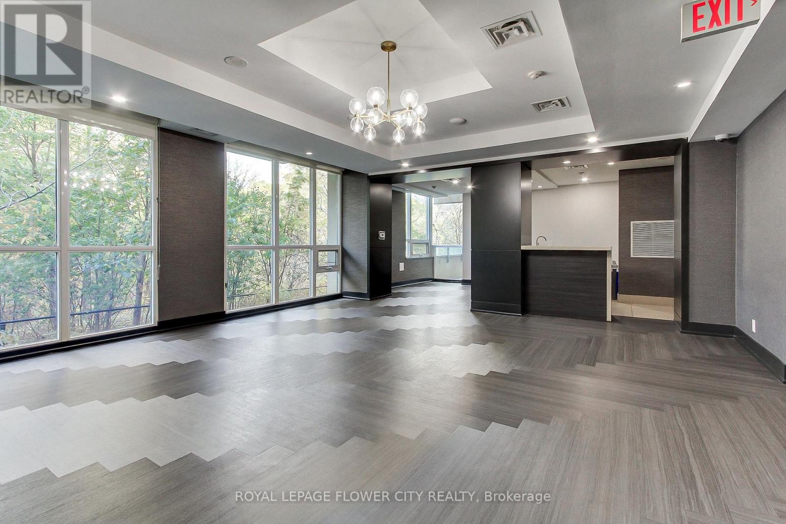 414 - 1055 Southdown Road, Mississauga (Clarkson), Ontario  L5J 0A3 - Photo 40 - W12463238