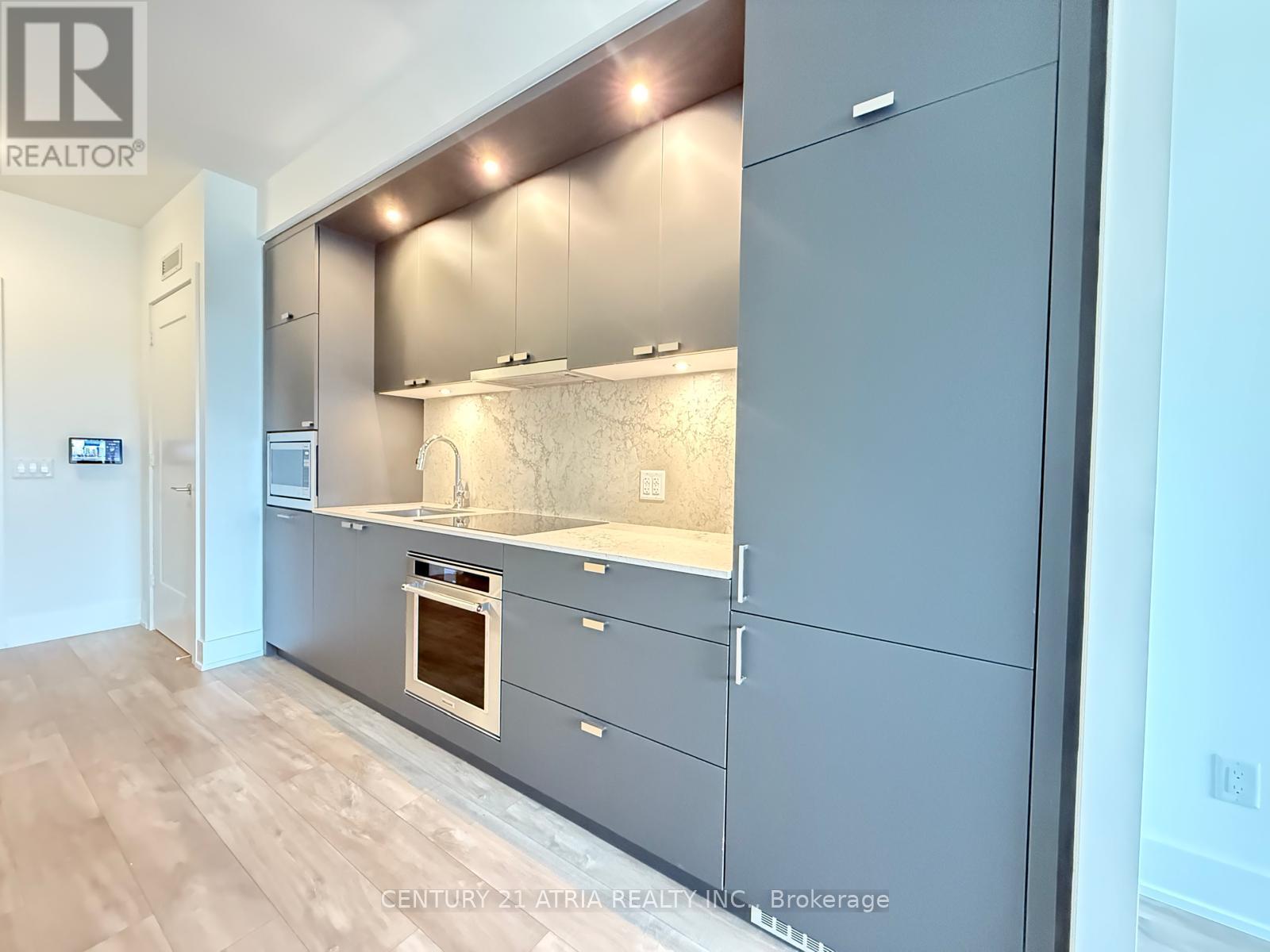 411 - 259 The Kingsway, Toronto, Ontario  M9A 0G2 - Photo 7 - W12481974