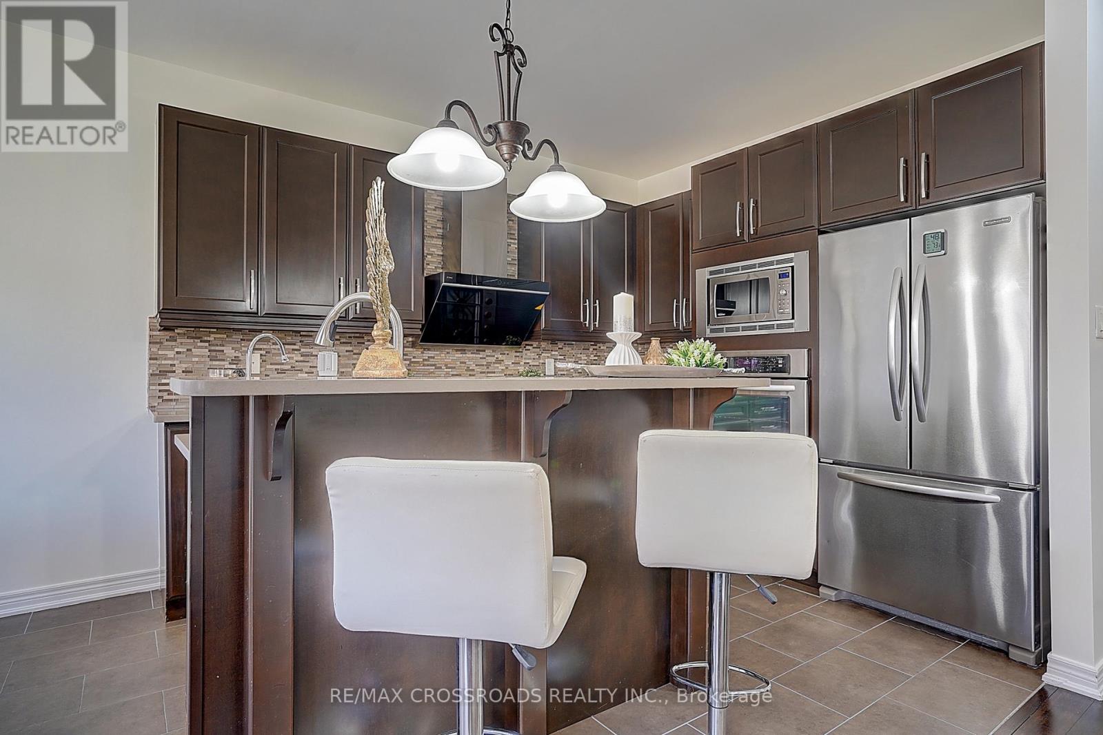 106 Milos Road, Richmond Hill (Jefferson), Ontario  L4E 0M3 - Photo 25 - N12482040