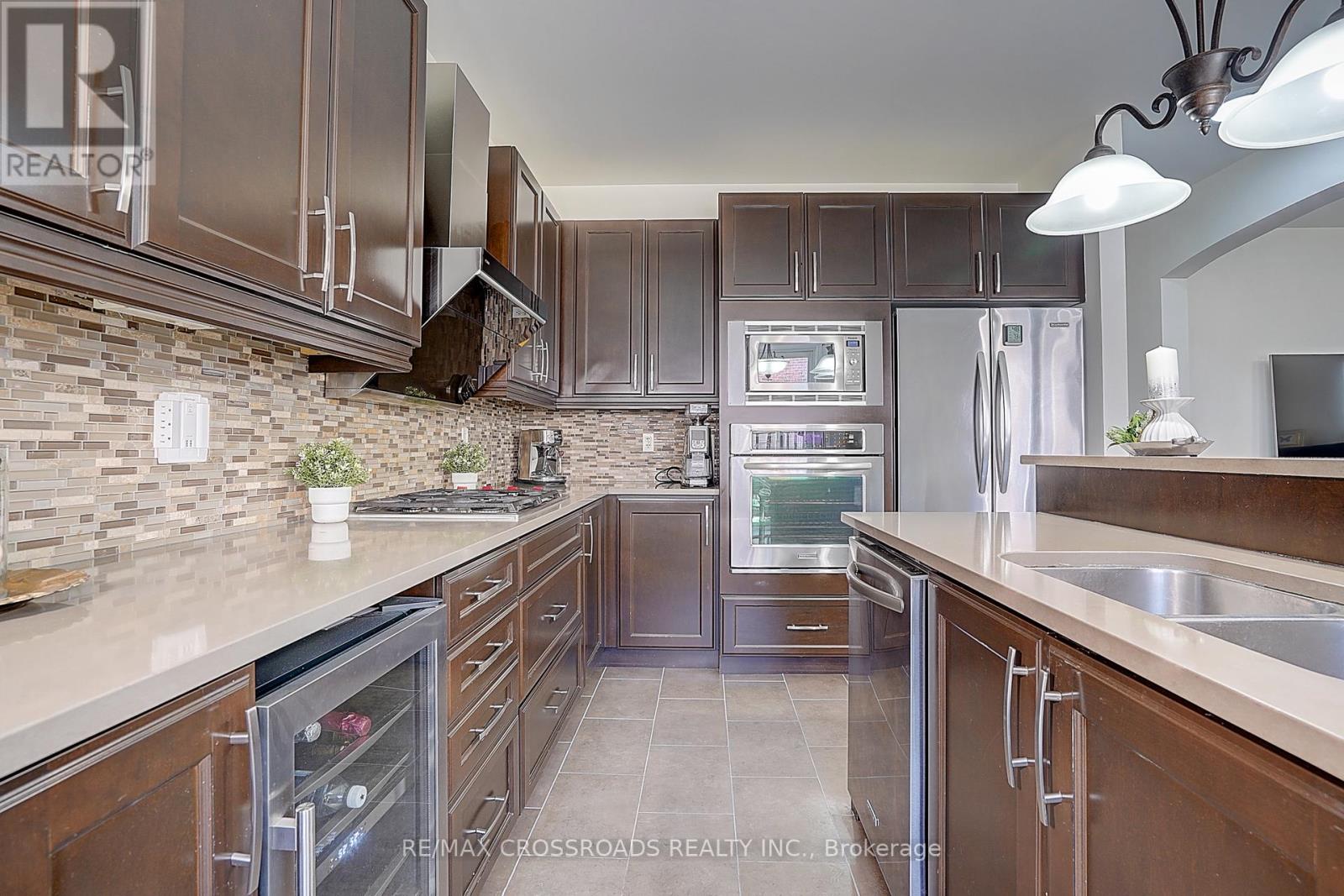 106 Milos Road, Richmond Hill (Jefferson), Ontario  L4E 0M3 - Photo 29 - N12482040