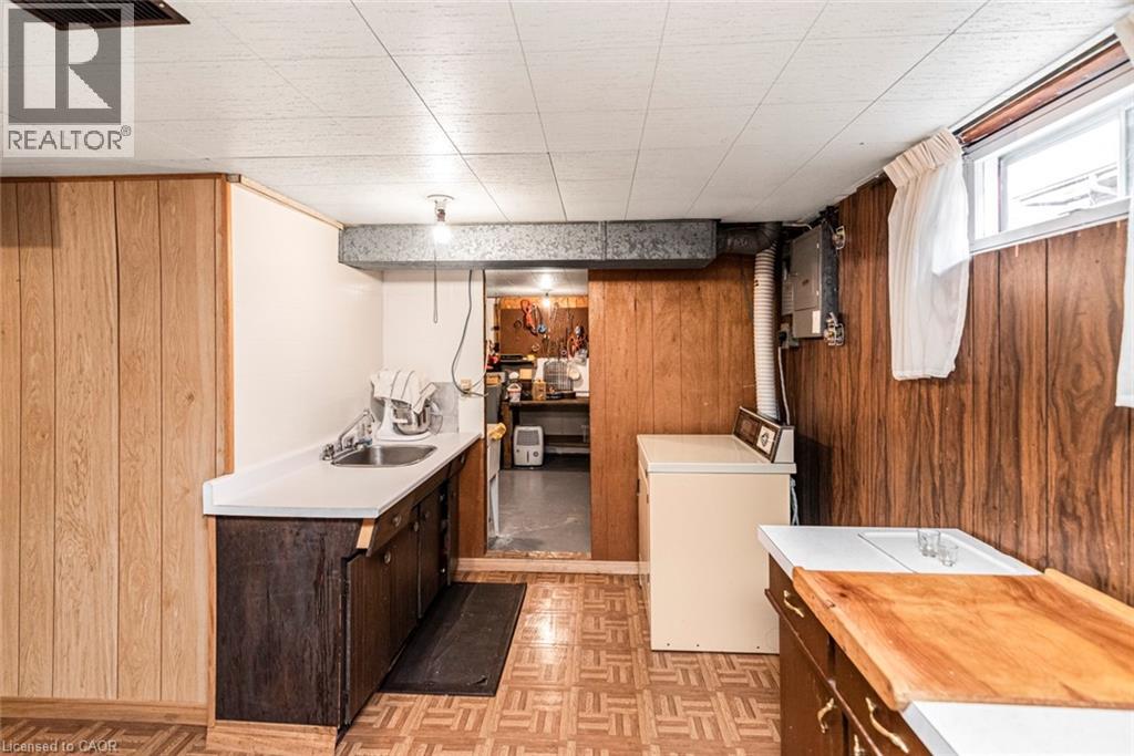 111 Greenford Drive, Hamilton, Ontario  L8G 2G7 - Photo 45 - 40782052
