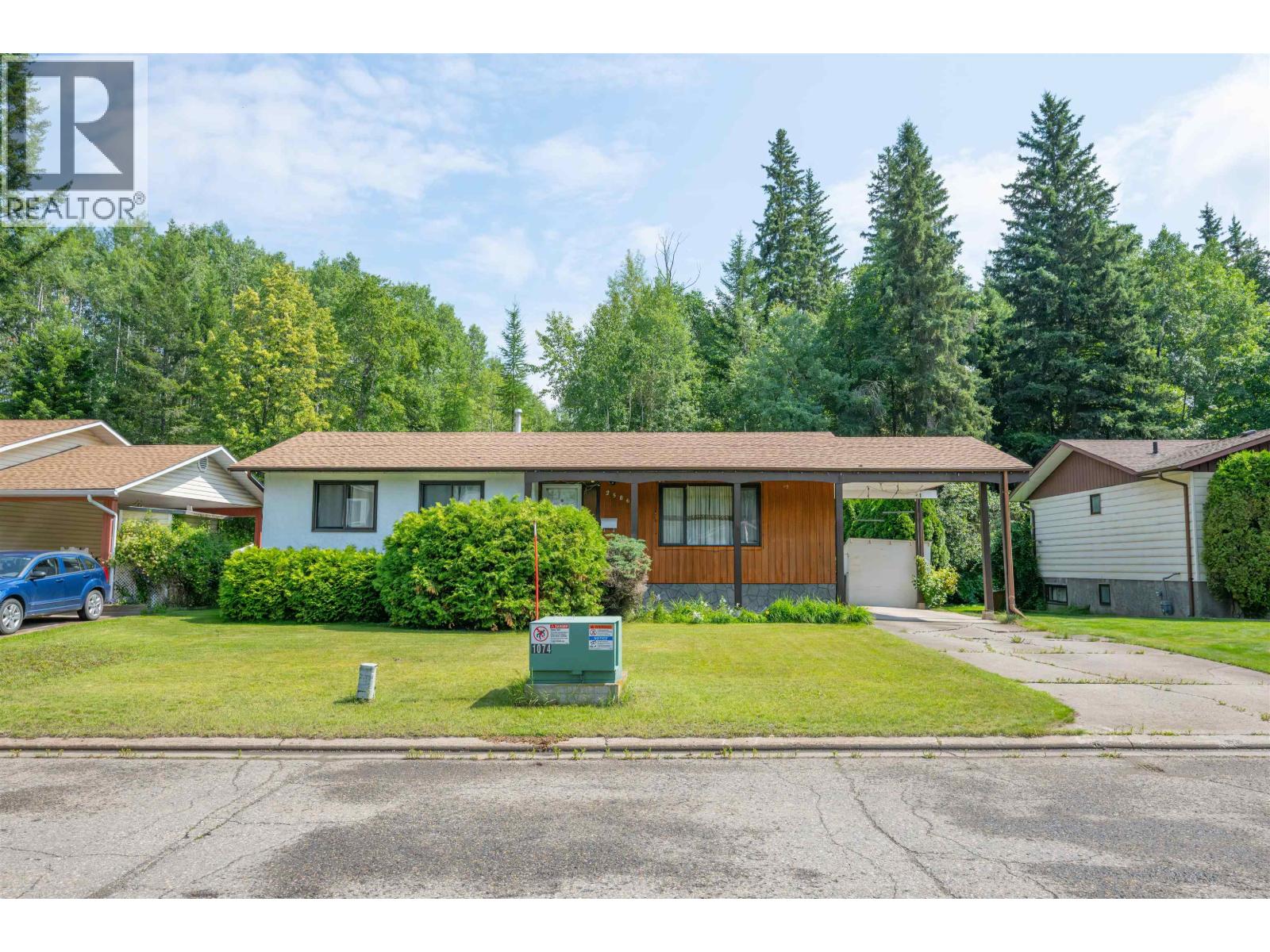 2586 MOSS AVENUE, Prince George, British Columbia