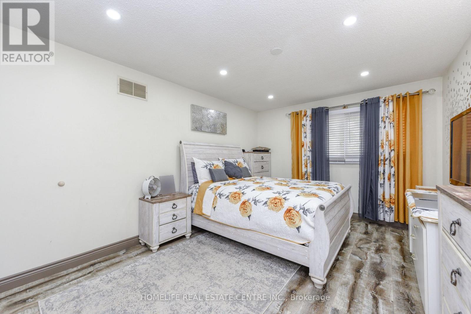 20 Oleander Crescent, Brampton (Heart Lake East), Ontario  L6Z 2C2 - Photo 24 - W12482024