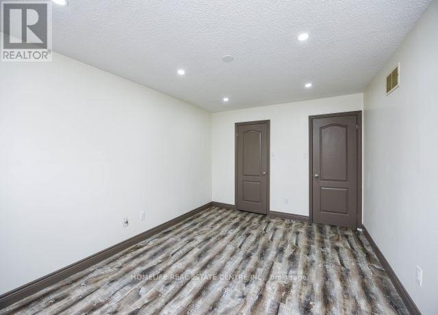 20 Oleander Crescent, Brampton (Heart Lake East), Ontario  L6Z 2C2 - Photo 40 - W12482024