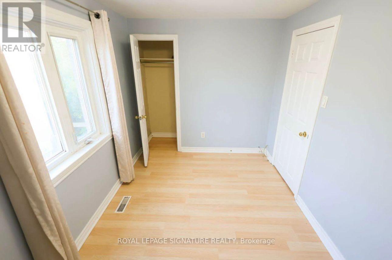 120 TOWN HOUSE CRESCENT, Brampton, Ontario