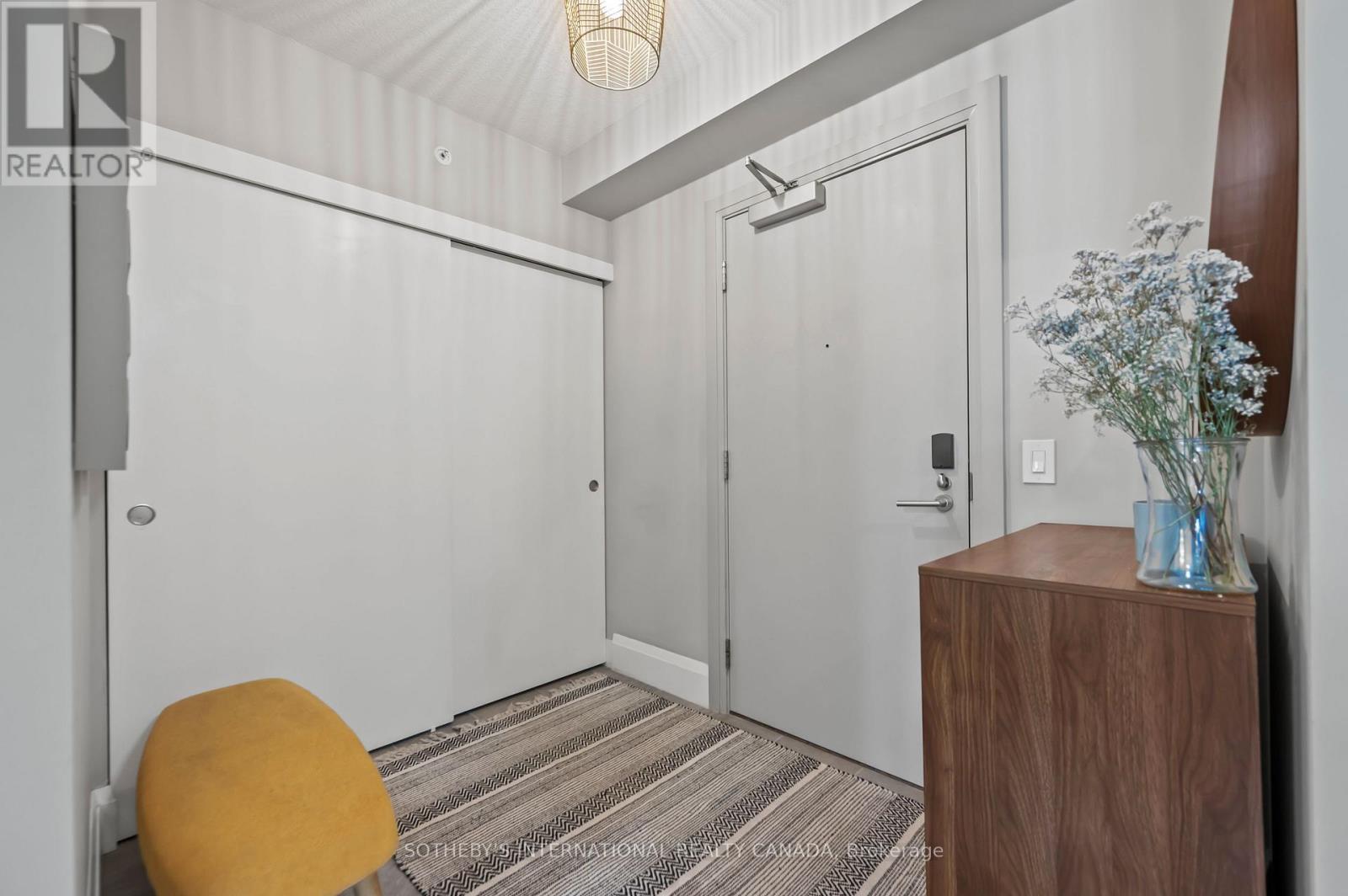 612 - 73 Arthur Street, Guelph, Ontario  N1E 0S6 - Photo 6 - X12482035