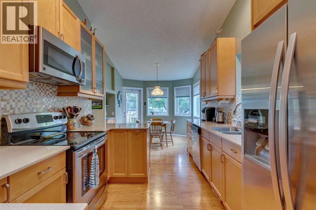 74 Evergreen Bay Sw, Calgary, Alberta  T2Y 3E9 - Photo 11 - A2261025