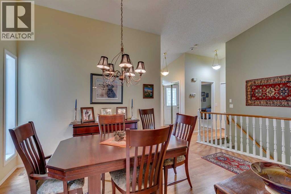 74 Evergreen Bay Sw, Calgary, Alberta  T2Y 3E9 - Photo 7 - A2261025