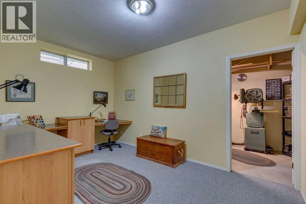 74 Evergreen Bay Sw, Calgary, Alberta  T2Y 3E9 - Photo 27 - A2261025