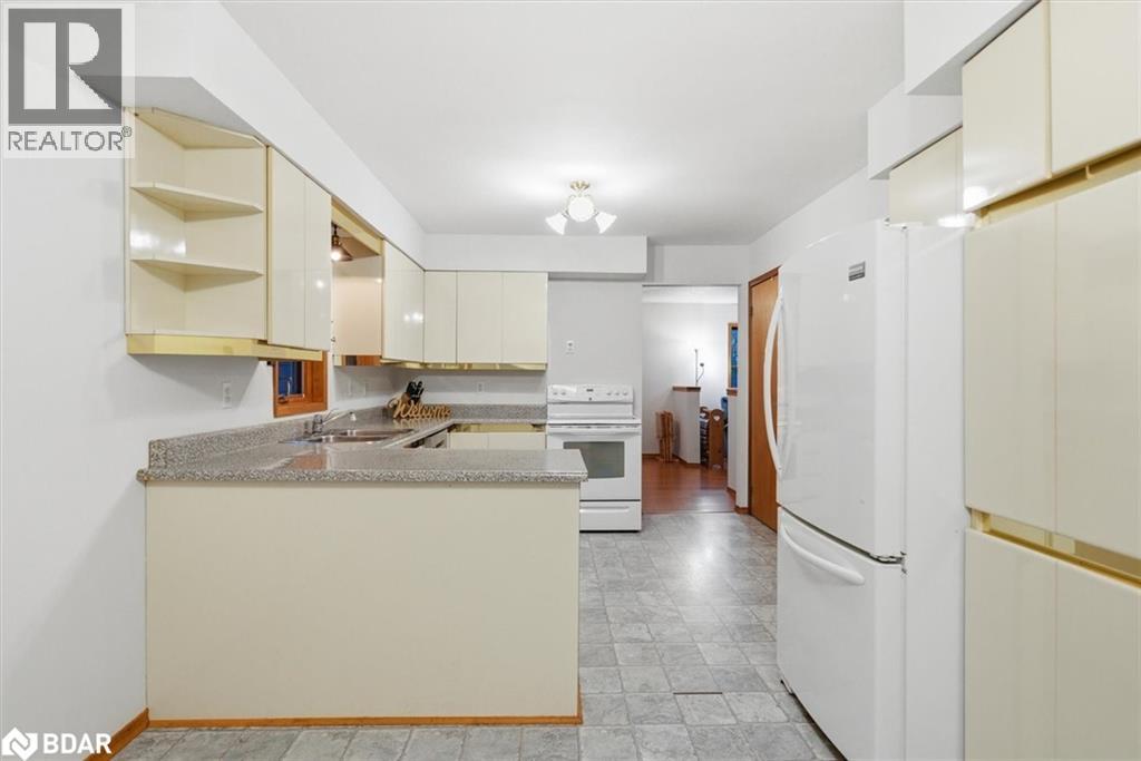 62 Evelyn Avenue, Keswick, Ontario  L4P 3C8 - Photo 16 - 40781964