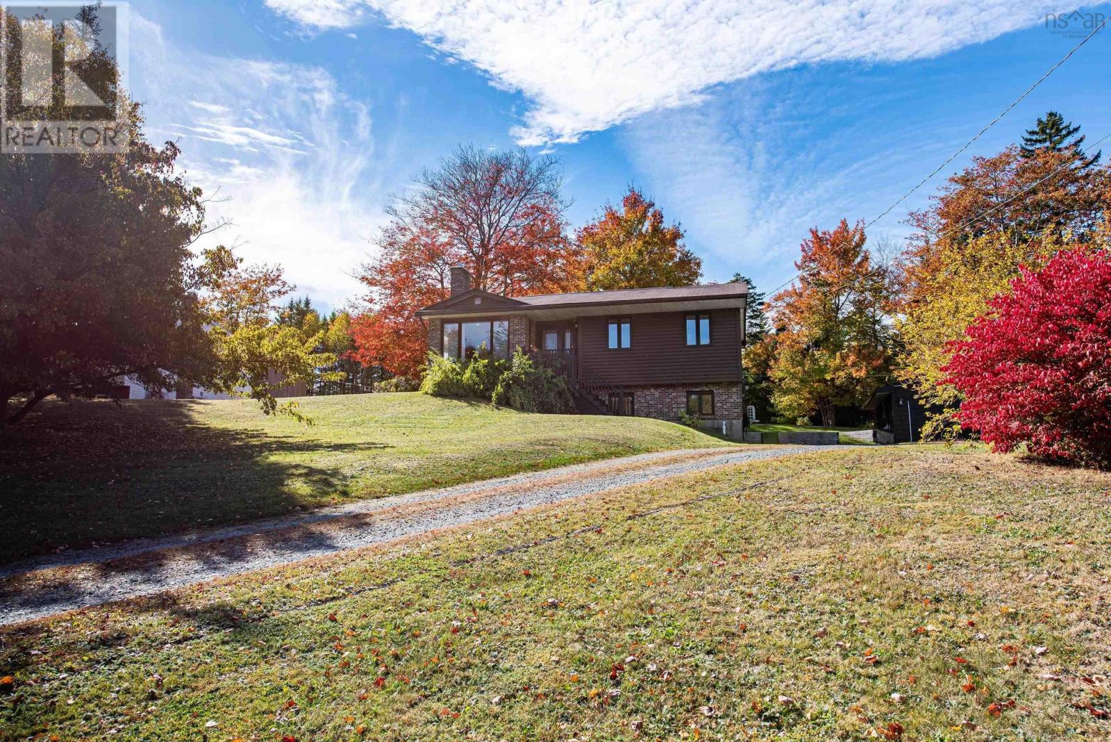 786 Myra Road, Porters Lake, Nova Scotia  B3E 1G4 - Photo 4 - 202525948