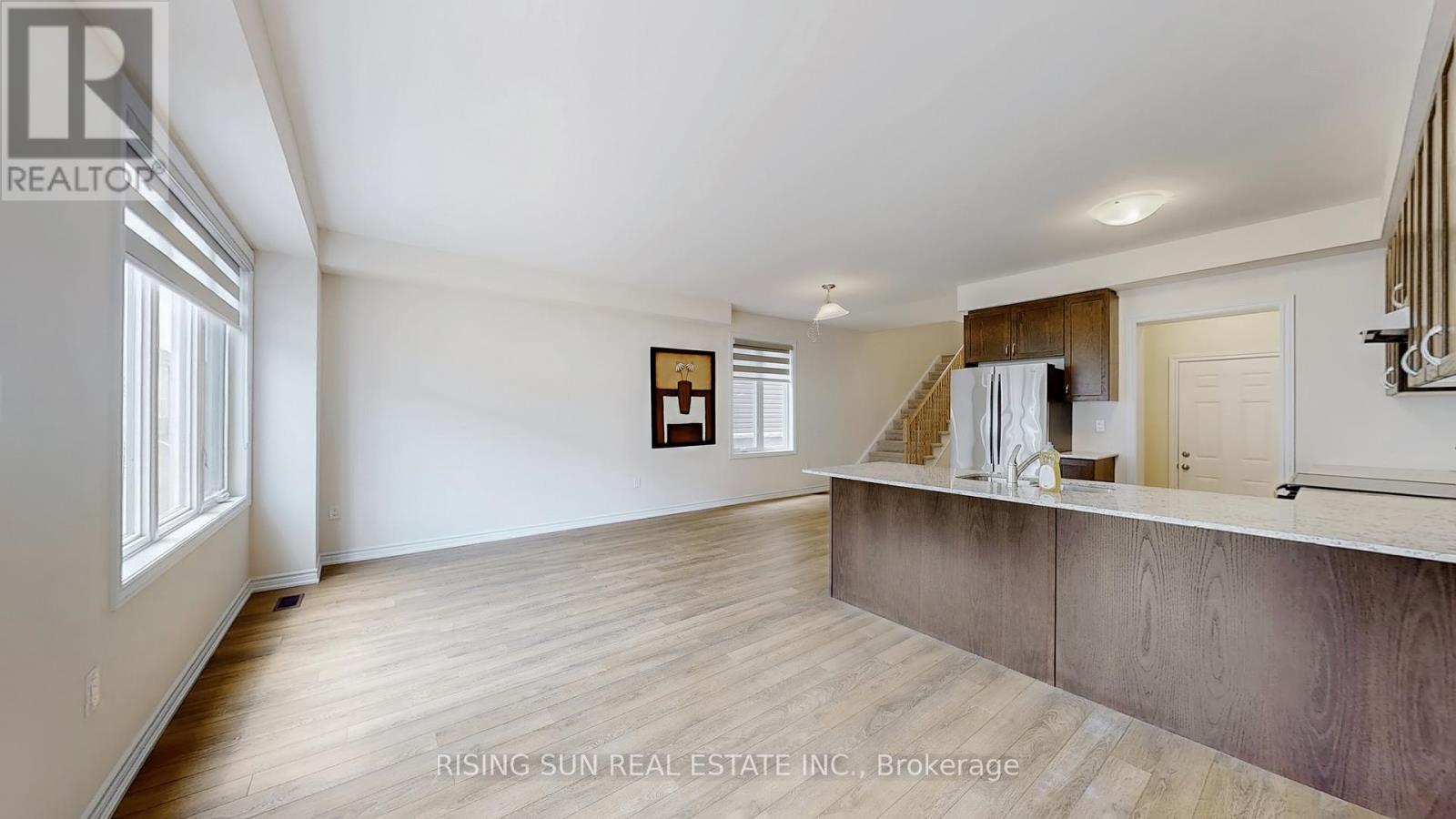 99 Molozzi Street, Erin, Ontario  N0B 1T0 - Photo 6 - X12479531