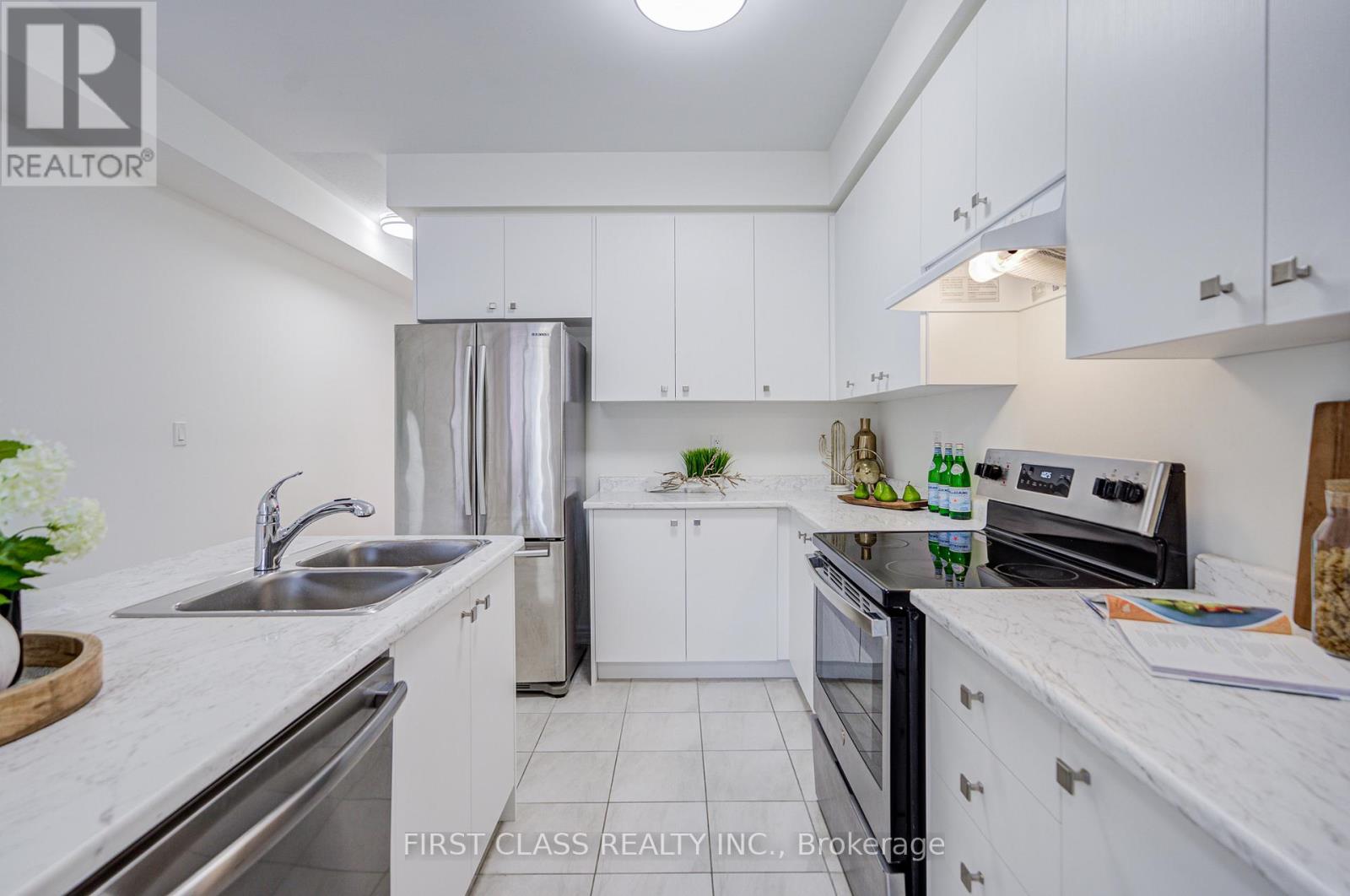 2867 Whites Road, Pickering, Ontario  L1X 2R4 - Photo 13 - E12482065