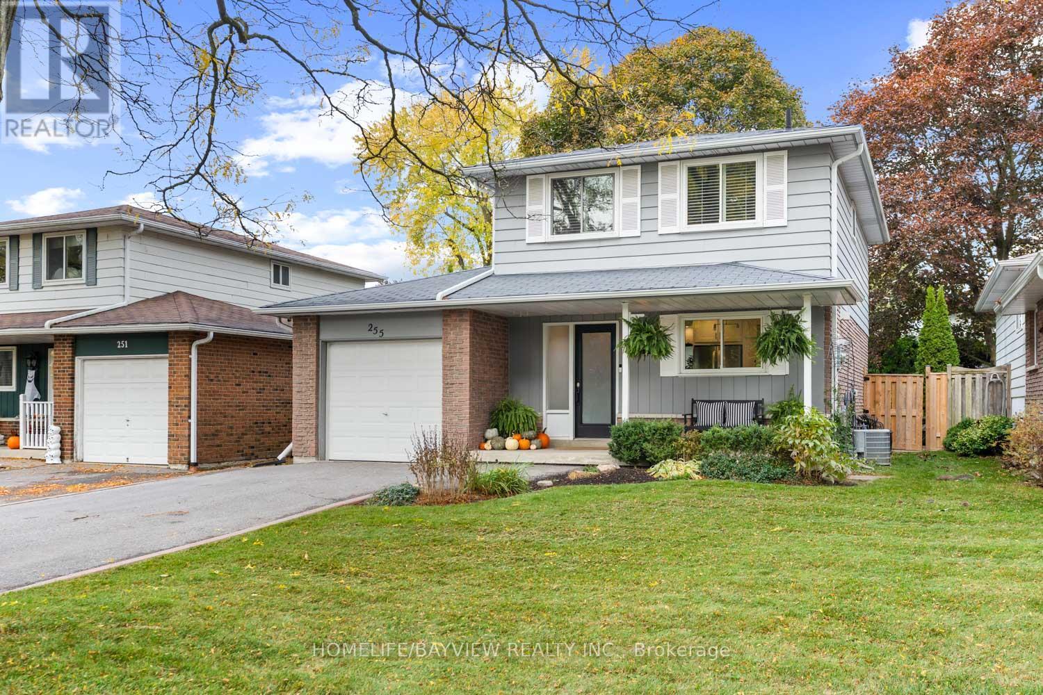 255 STOUFFER STREET W, Whitchurch-Stouffville, Ontario