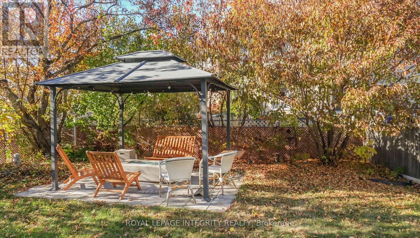 1080 Des Ormes Place, Ottawa, Ontario  K1C 5L7 - Photo 33 - X12463192