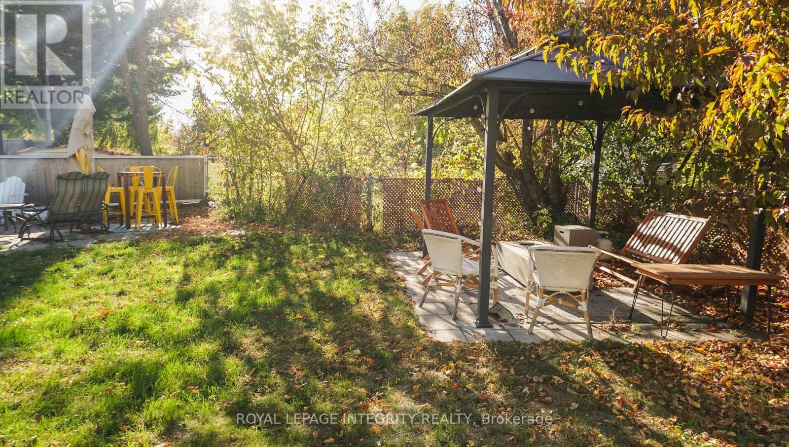 1080 Des Ormes Place, Ottawa, Ontario  K1C 5L7 - Photo 34 - X12463192