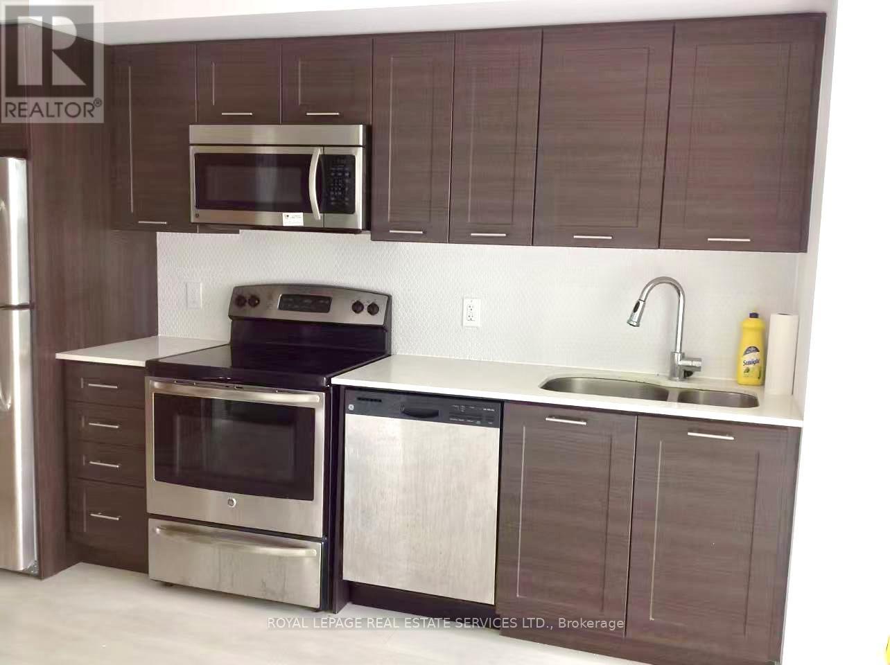 804 - 2212 Lakeshore Boulevard, Toronto, Ontario  M8V 0V2 - Photo 7 - W12479524