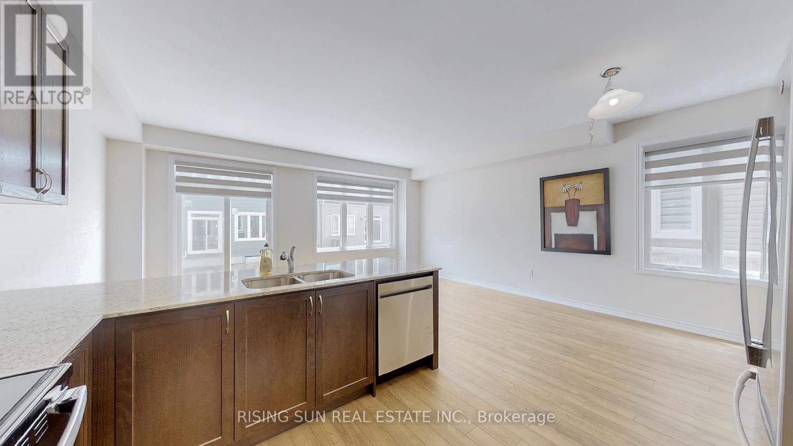 99 Molozzi Street, Erin, Ontario  N0B 1T0 - Photo 12 - X12479531