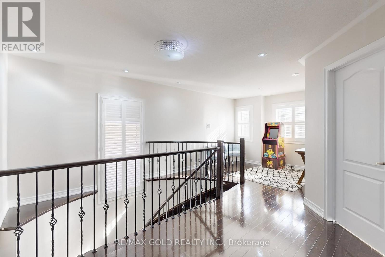 16 Ricardo Road, Brampton, Ontario  L6P 3Z1 - Photo 14 - W12482066