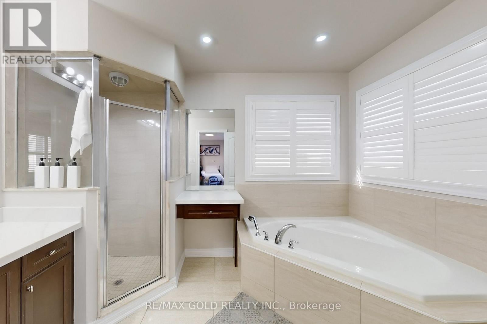 16 Ricardo Road, Brampton, Ontario  L6P 3Z1 - Photo 18 - W12482066