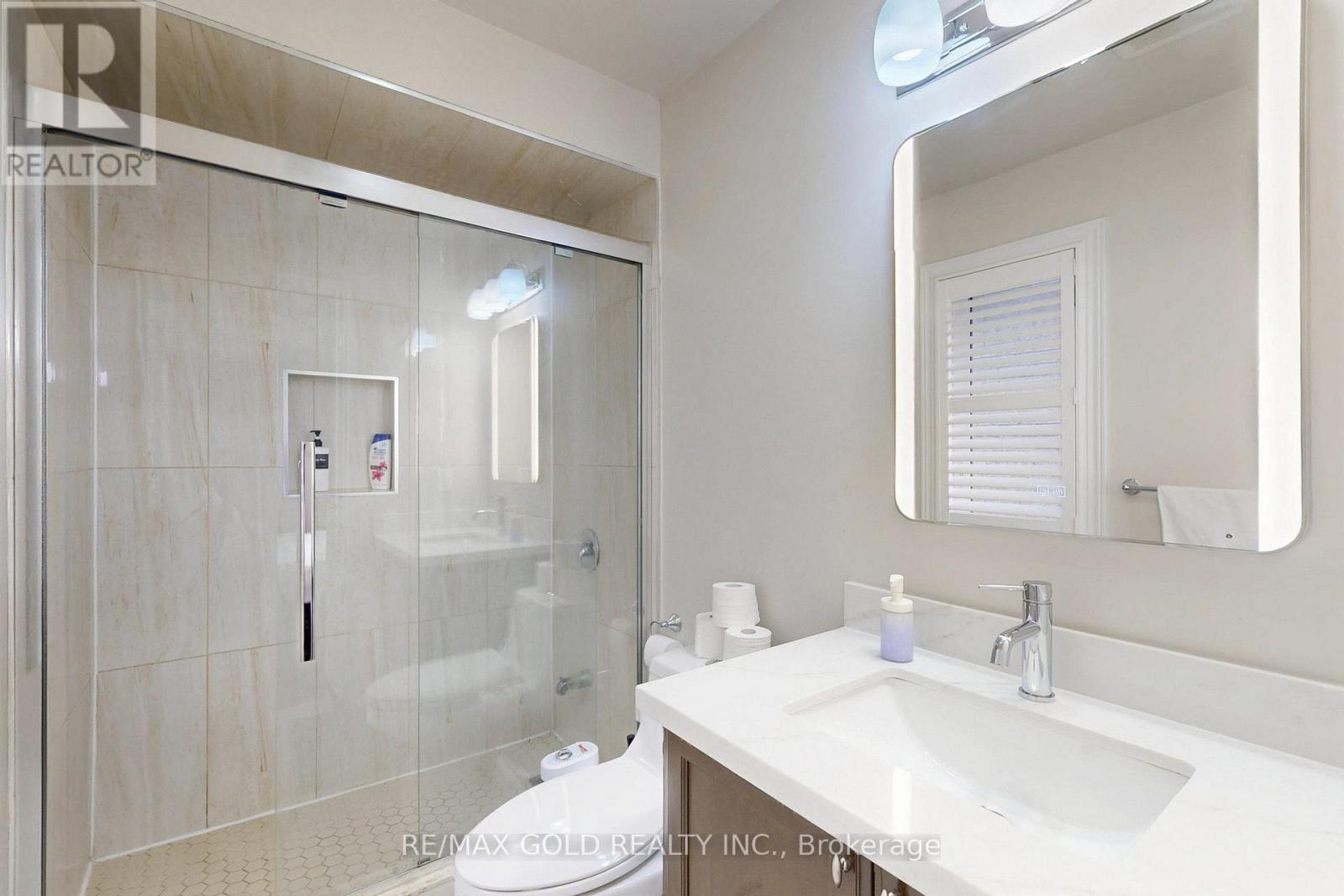 16 Ricardo Road, Brampton, Ontario  L6P 3Z1 - Photo 21 - W12482066