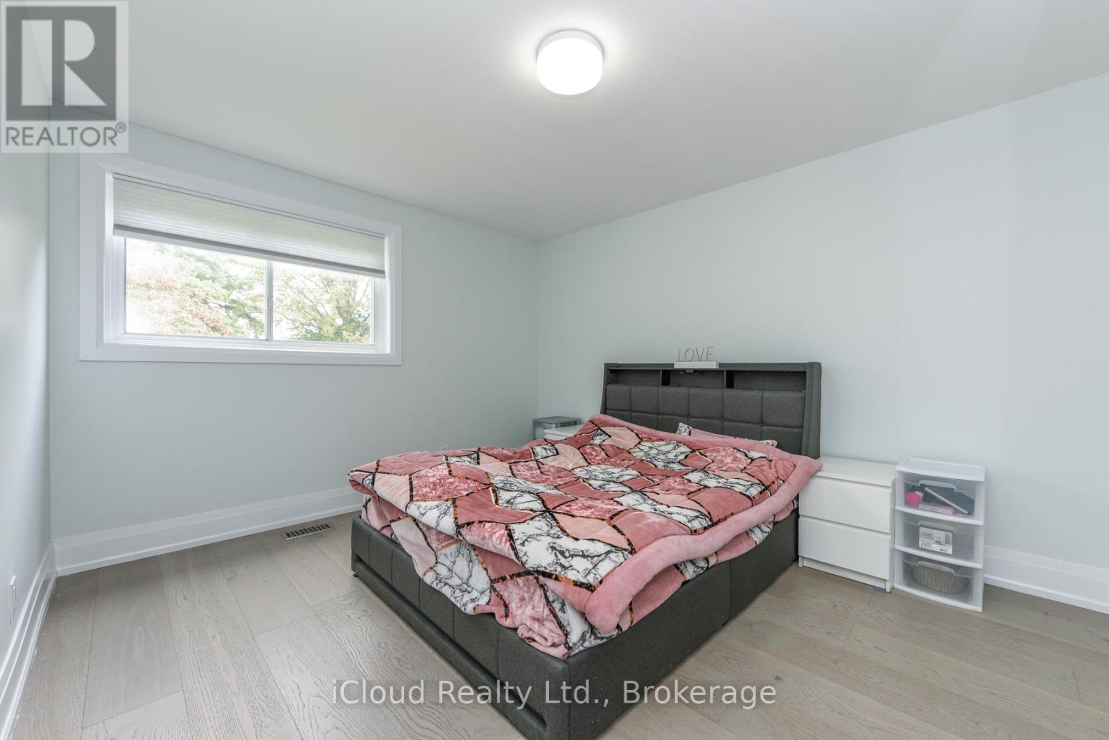 38 Welbeck Drive, Brampton, Ontario  L6X 2L1 - Photo 14 - W12482075